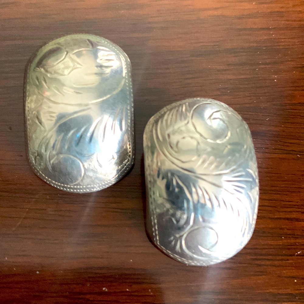 Clip on earrings